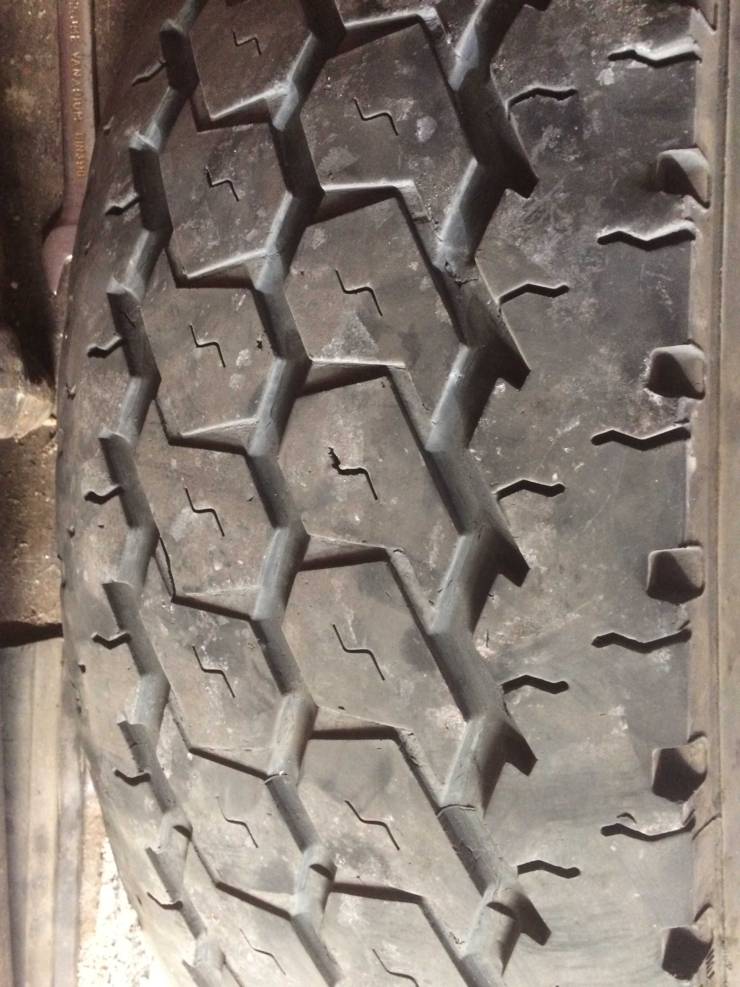 Резина шины скаты гума R16