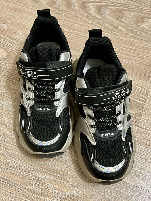 Кросівки для хлопчика