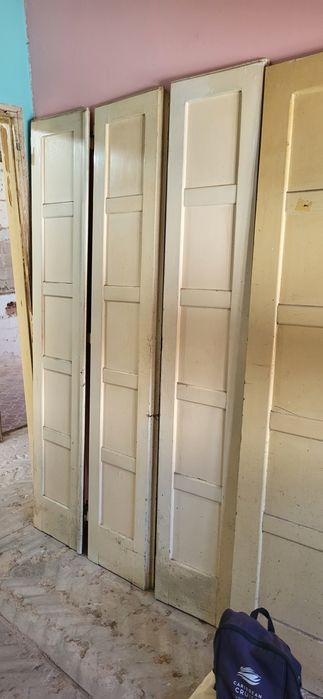 Portas antigas varios tamanhos