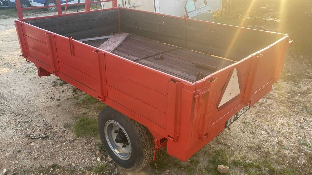 Reboque Herculano 4000 Tribasculante 3600kg