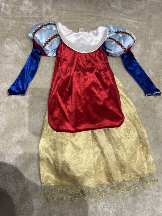 Stroj przebranie królewna śnieżka 128