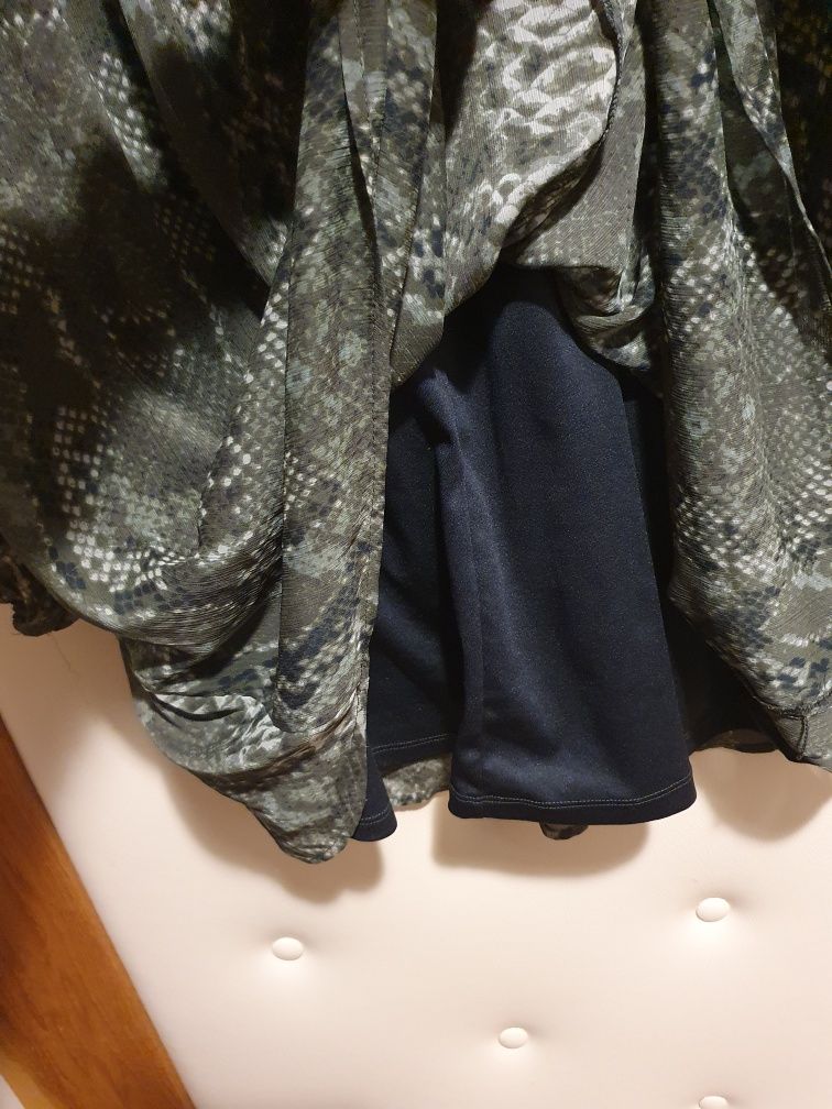 Sukienka w wężowy wzór, H&M, r.44