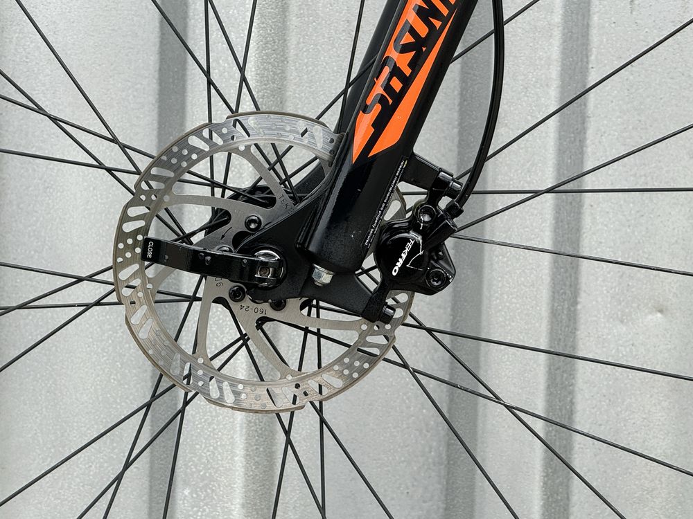 Гірський велосипед Scott ( рама М колеса 29 ) shimano altus