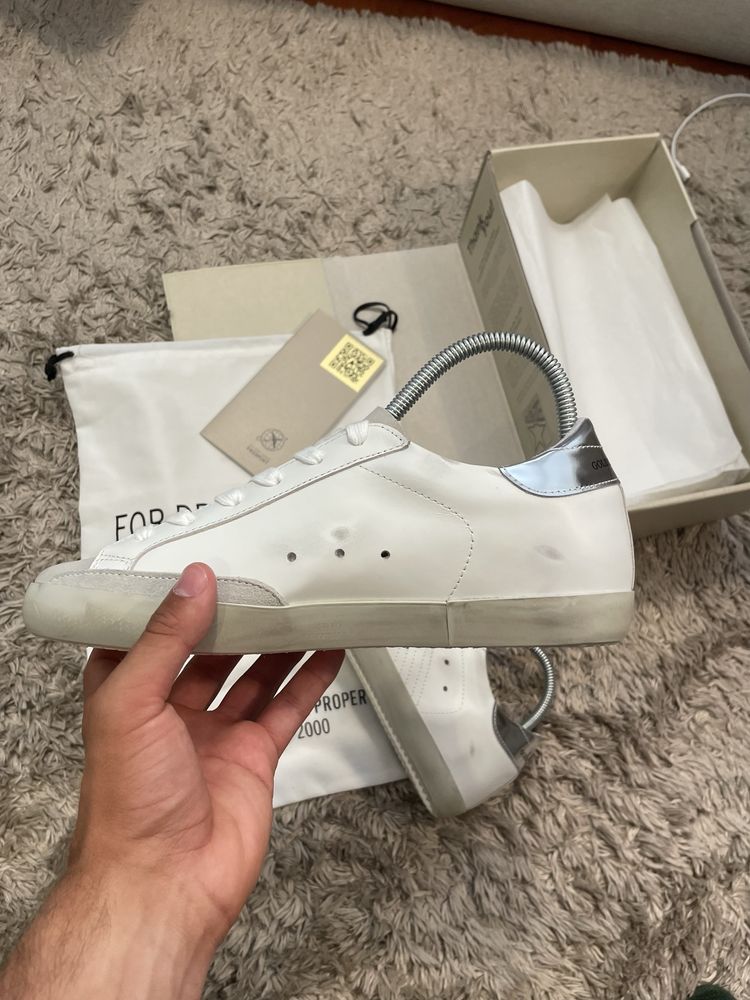 Golden goose superstar