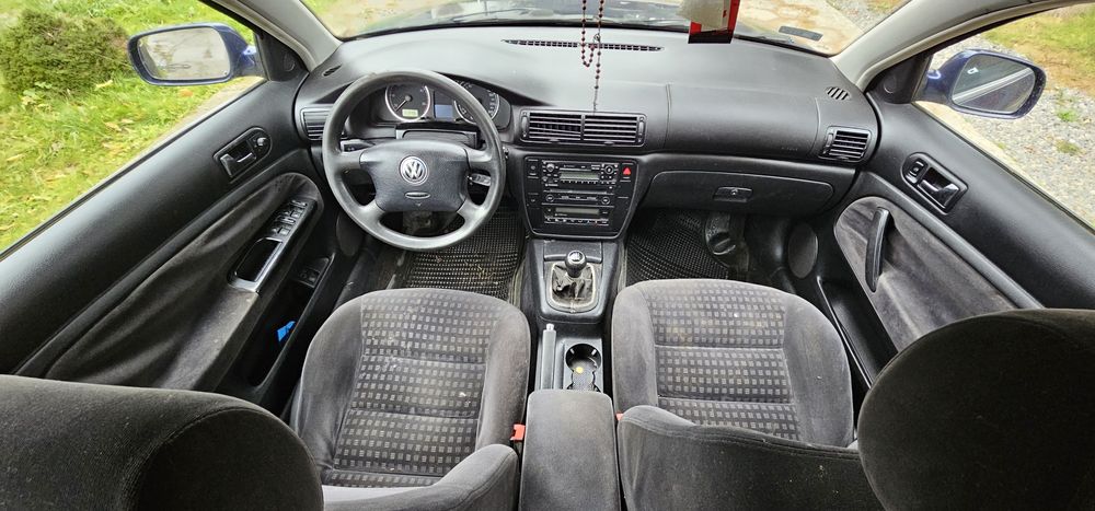 Passat b5 FL 1.9tdi 130km bez korozji do jazdy okazja !