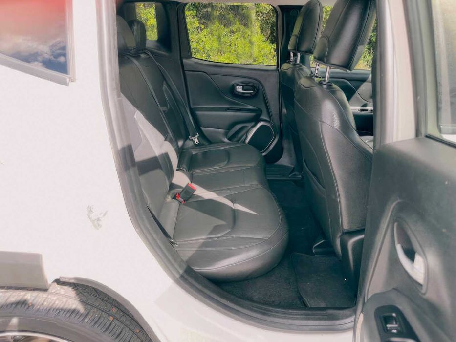 Jeep Renegade Limited      2019