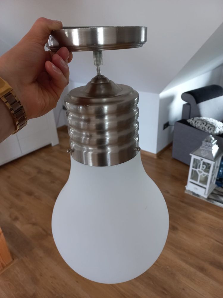 Lampa duża żarówka