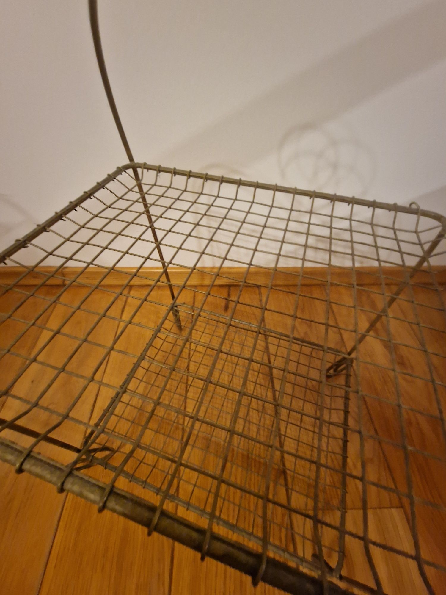 Duza patera, etażerka