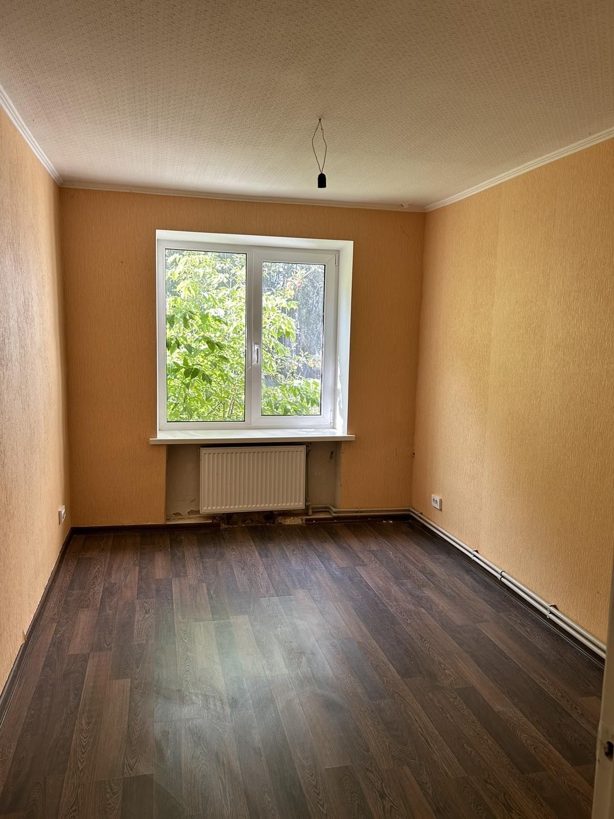 Продаж 2 к квартира з автономним опаленням  смт Олишівка