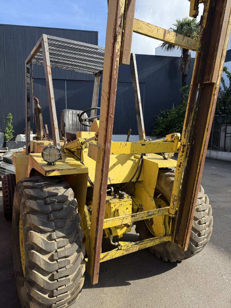 Empilhador manitou PGS diesel de 2500 kgrs