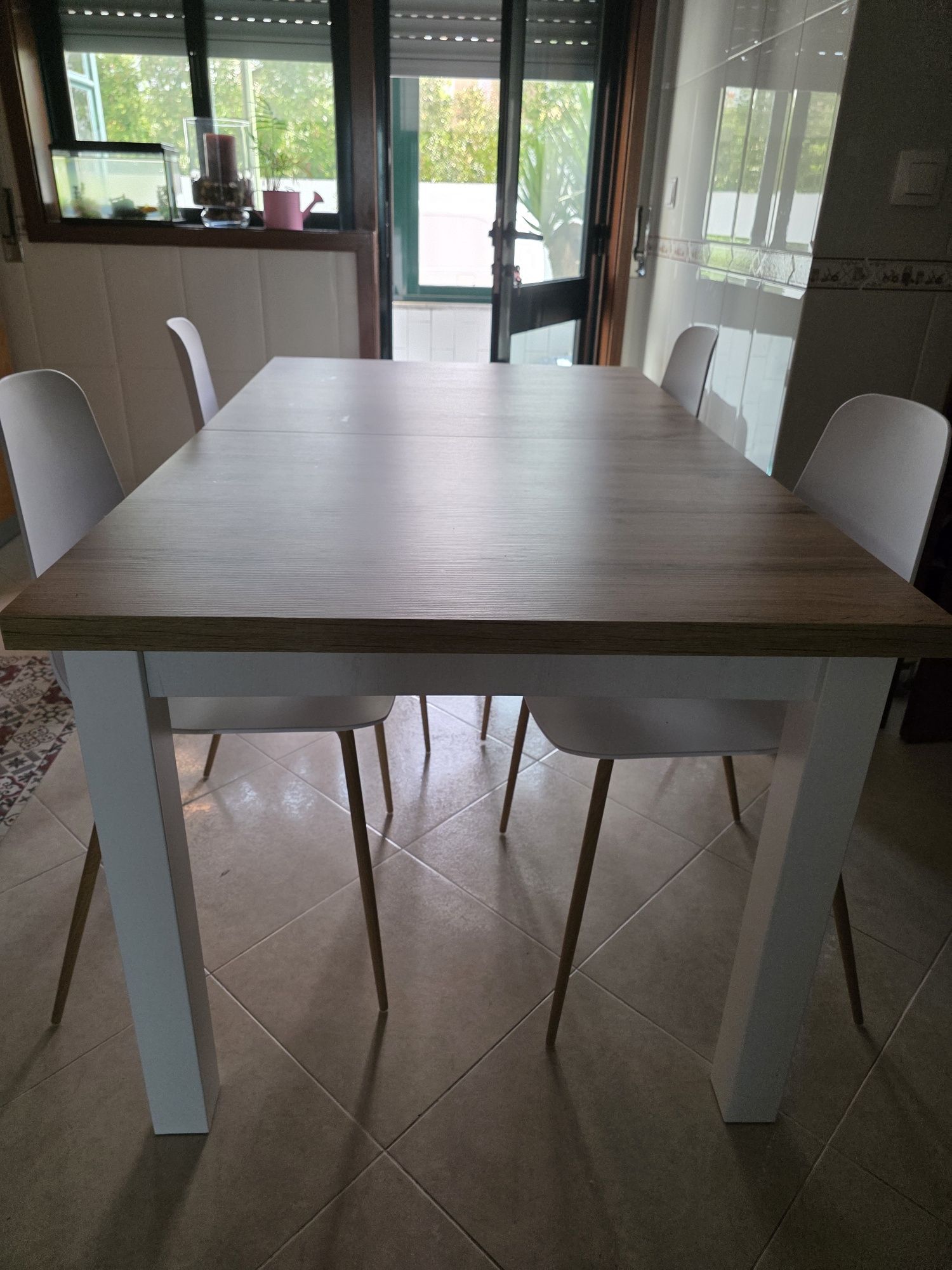 Mesa jantar extensível