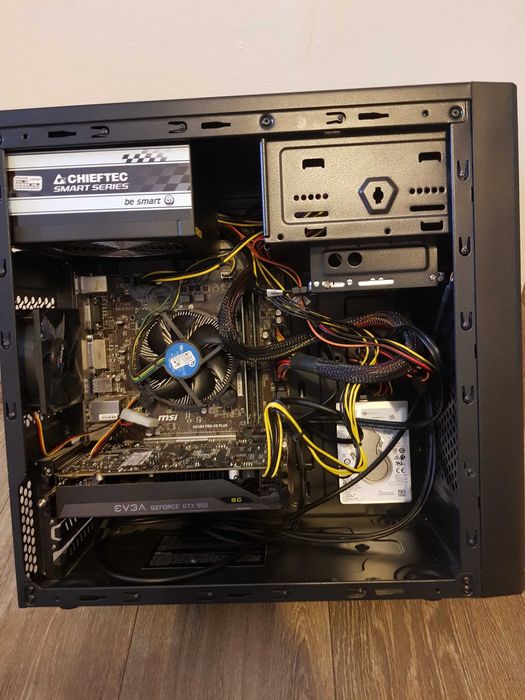 PC Tower z I7 8700, 16GB RAM SSD512GB i HDD1TB Win 10 Pro GTX 950