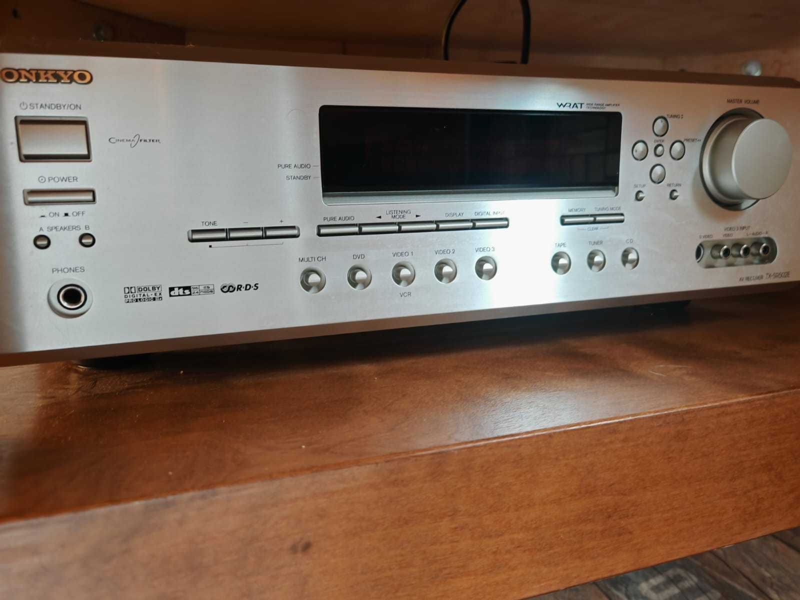 Amplituner Onkyo TX-SR502E