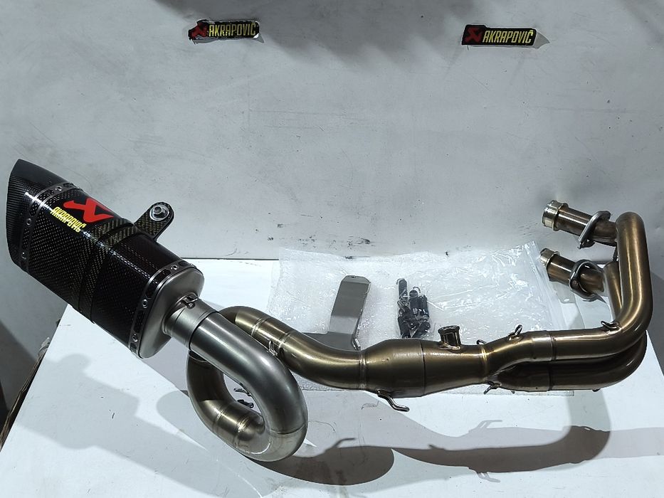Ackrapovic  Racing line&Carbon Yamaha MT 07 /XSR