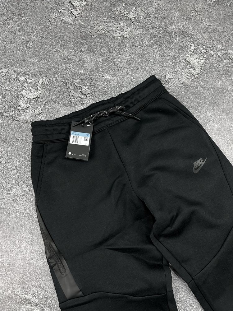 Штаны найк Теч флис Nike tech fleece НОВЫЕ черные