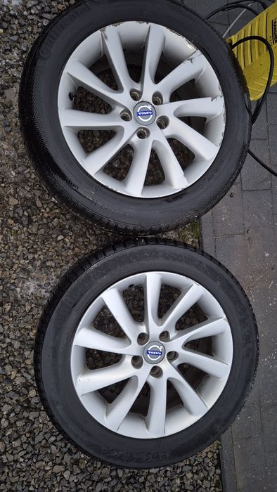 Dwie  oryginalne  felgi ET50, 7Jx17H2, r 17, 5x108do Volvo S60 V60 S80