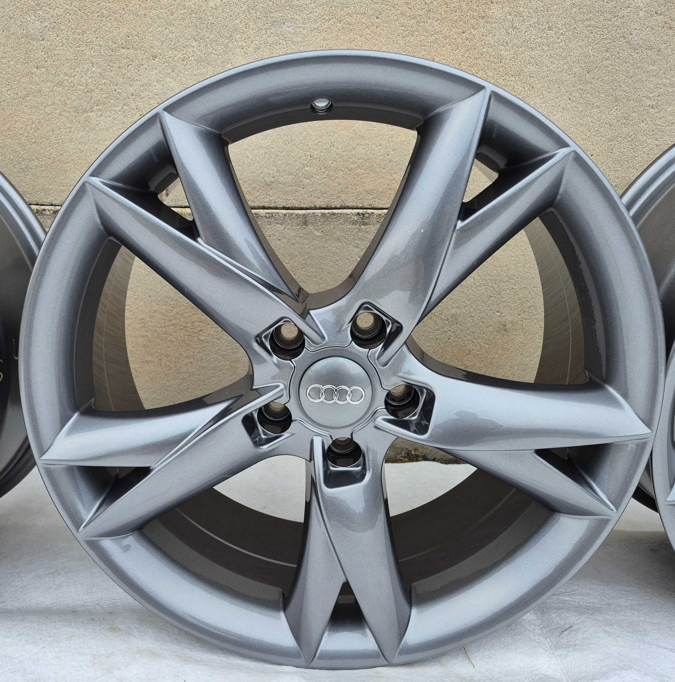 Felgi do AUDI 18"x8" ET42
