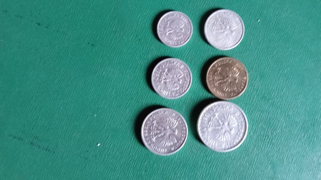 Likwidacja kolekcji, tanio sprzedam monety, banknoty itp