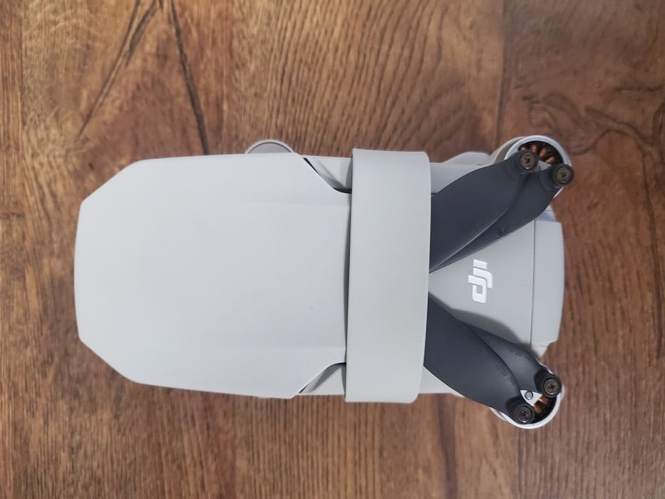 Dron DJI Mini 4K fly more combo