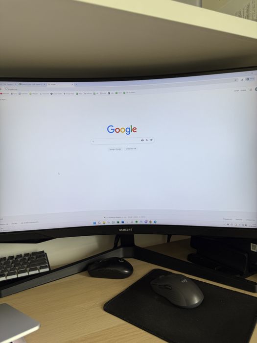 Samsung odyssey G5 145hz 27" curved