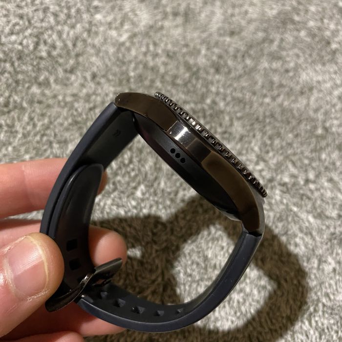 Смарт часы Samsung Gear S3 frontier