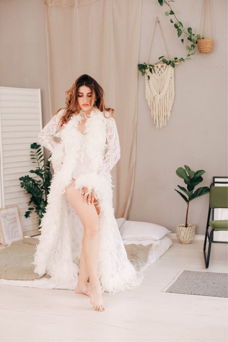 Халатик з пірʼячком