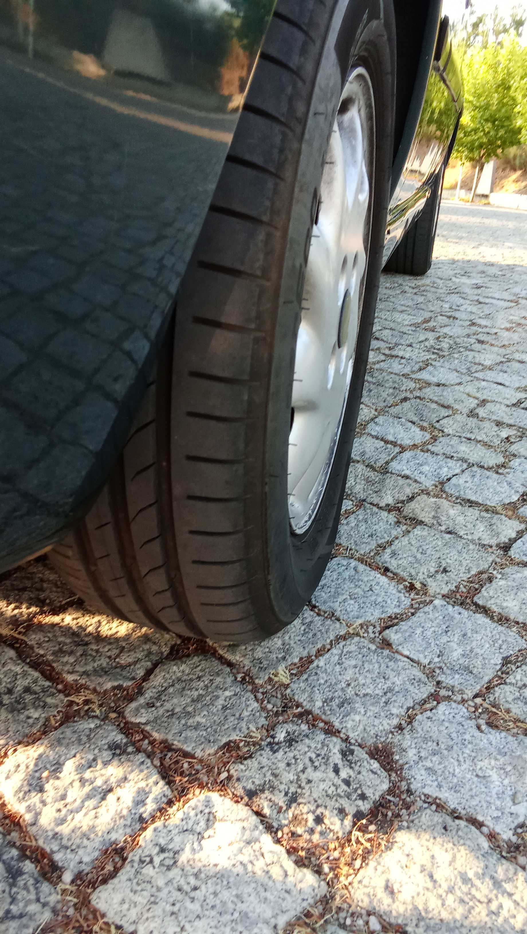 Fiat Palio Weekend 1.2