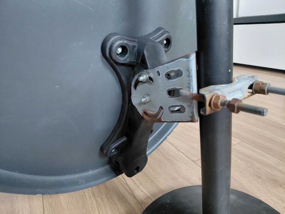 Czasza antena satelitarna konwerter