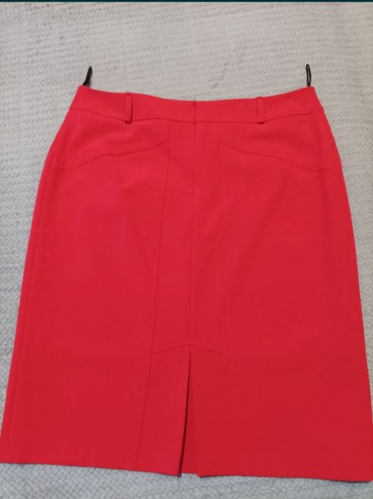 Продам жіночу спідницю