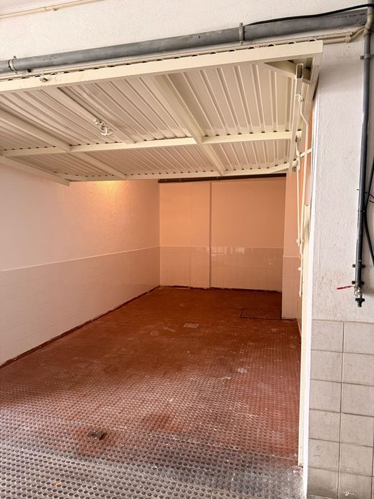 Aluga-se Garagem Alcochete