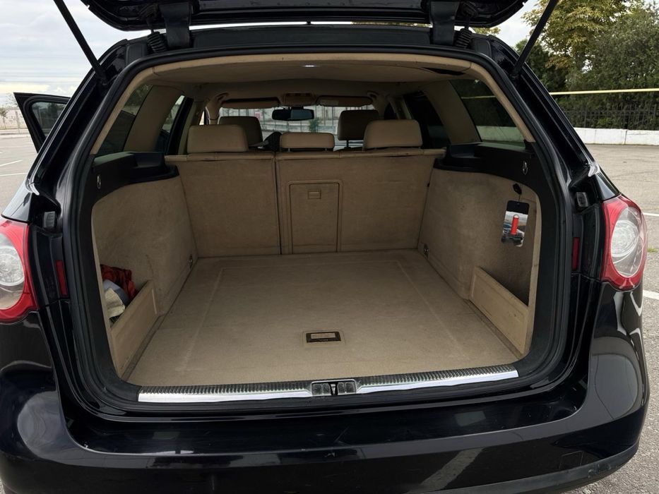 Passat б6 2.0 дизель автомат!