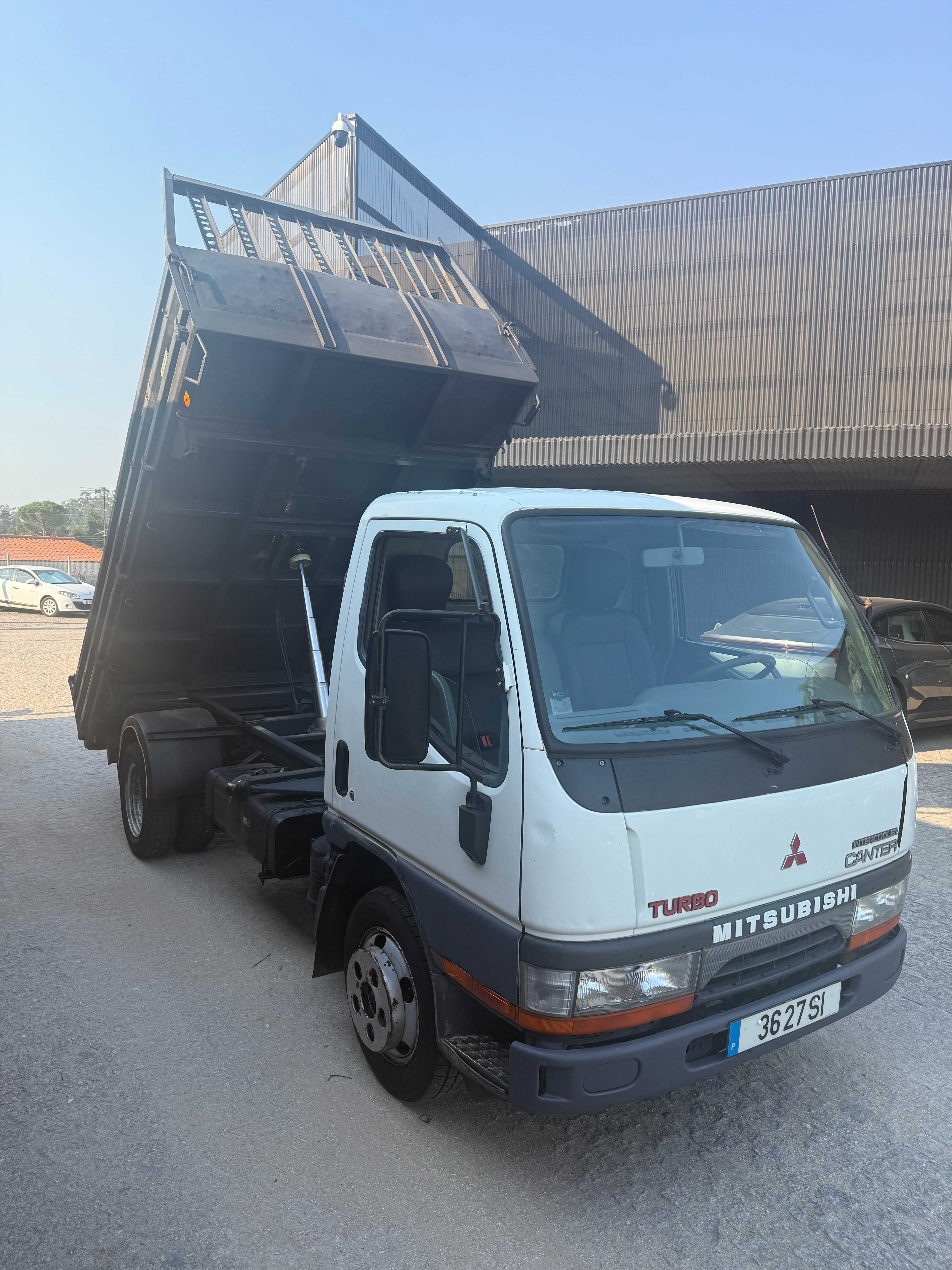 Mitsubishi canter tribasculante