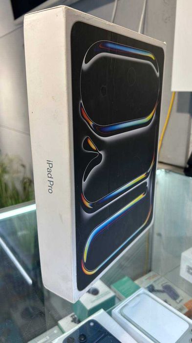 Apple iPad Pro 13" 2024 Wi-Fi + LTE 256GB | NEW | Гарантія | Магазин