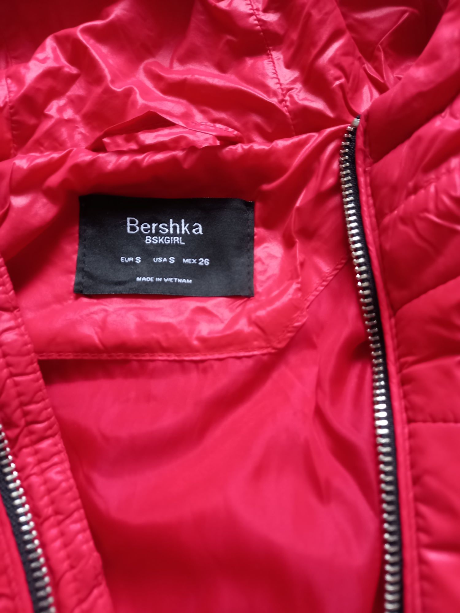 Деми   куртка Bershka