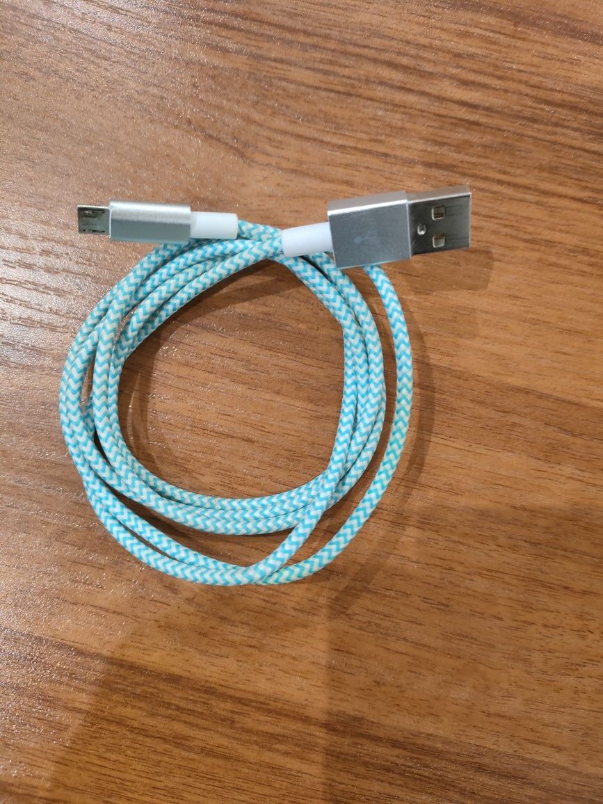 Zestaw słuchawkowy samochodowy  Bluetooth Reinston