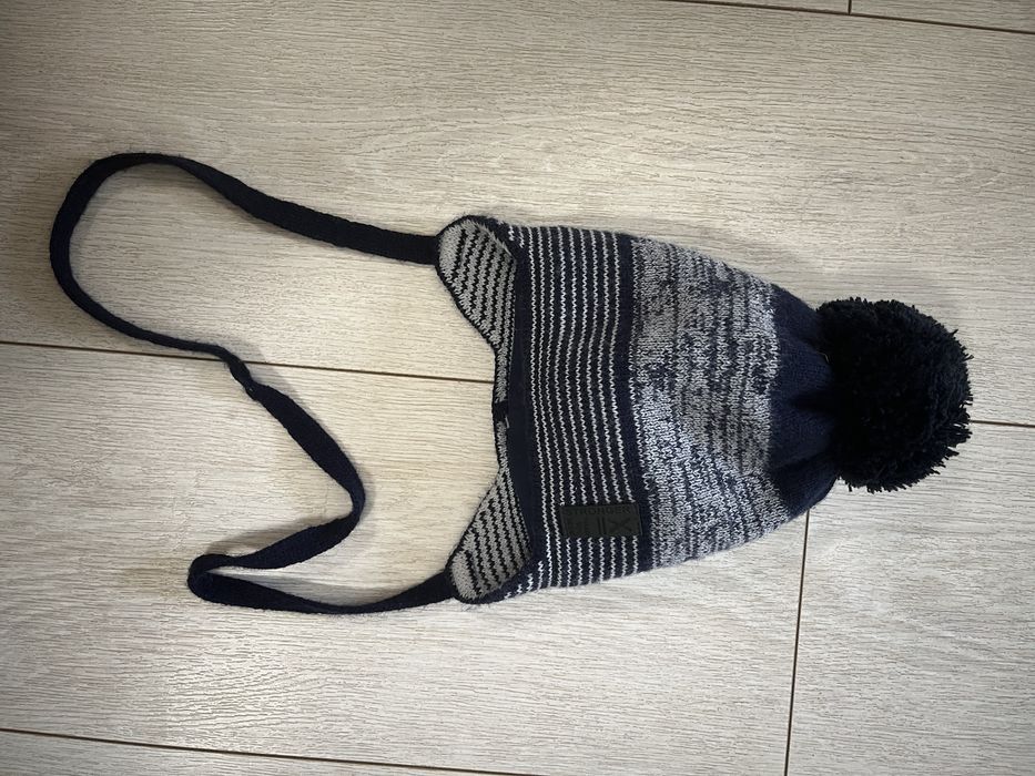 Новенька тепленька шапочка для хлопчика