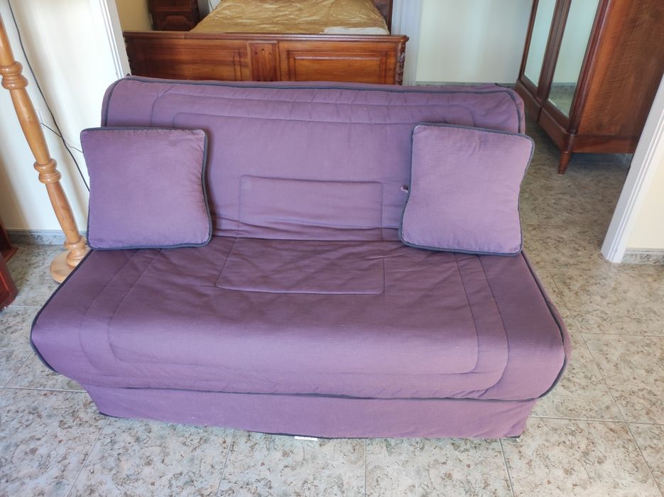 Sofá cama com colchão