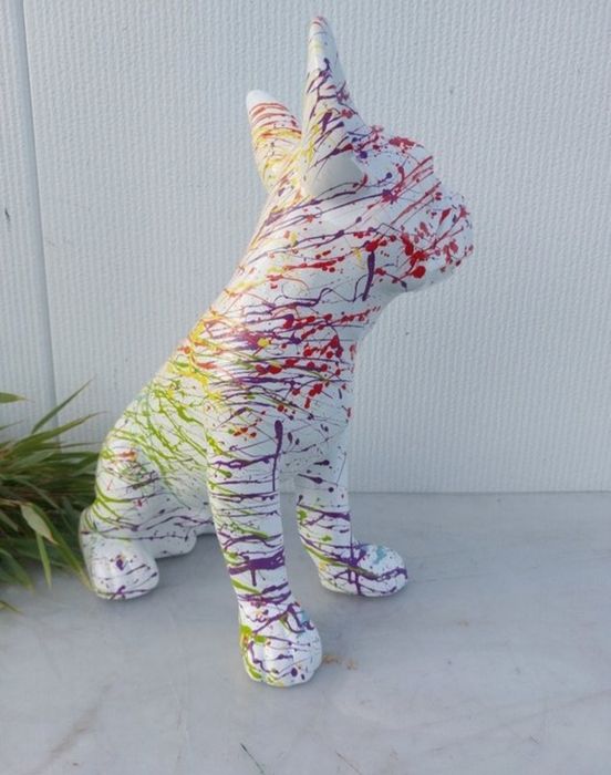 Estátua buldogue francês