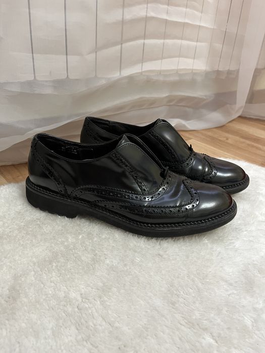 Buty skórzane loafersy męskie 40