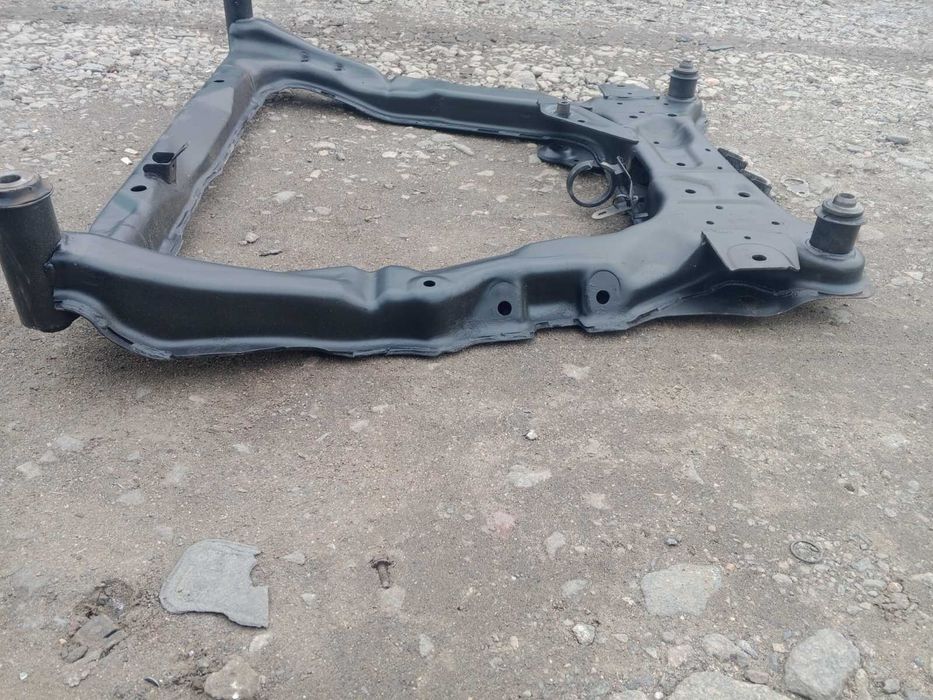 Продам подрамник передний nissan qashqai j10 07-14