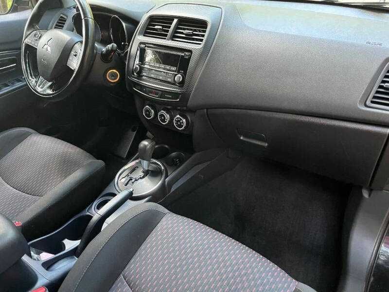 2017 Mitsubishi Outlander Sport