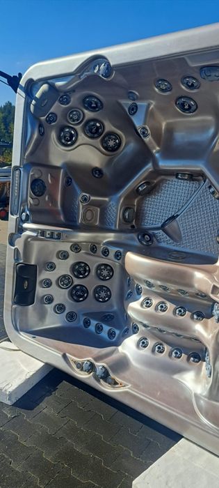 Luksusowe Mocne Jacuzzi Ogrodowe 5 pomp Bardzo Mocne