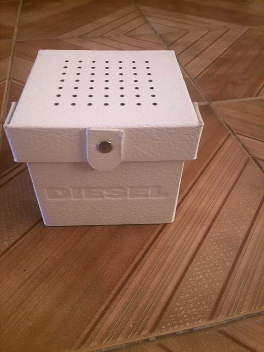 Relógio Diesel pouco usado