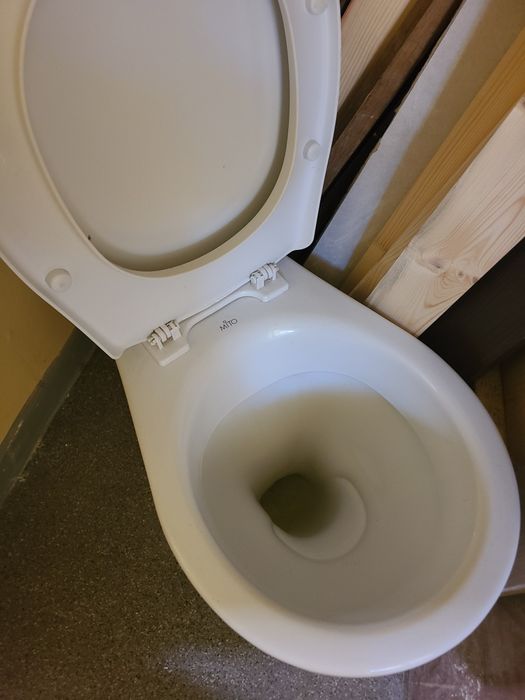 Oddam za darmo sprawną toaletę