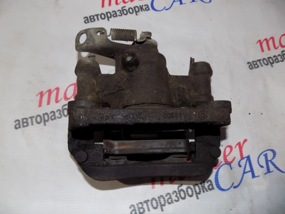 Поворотный кулак цапфа Ступица R16 Мастер 3 Renault Master Мовано