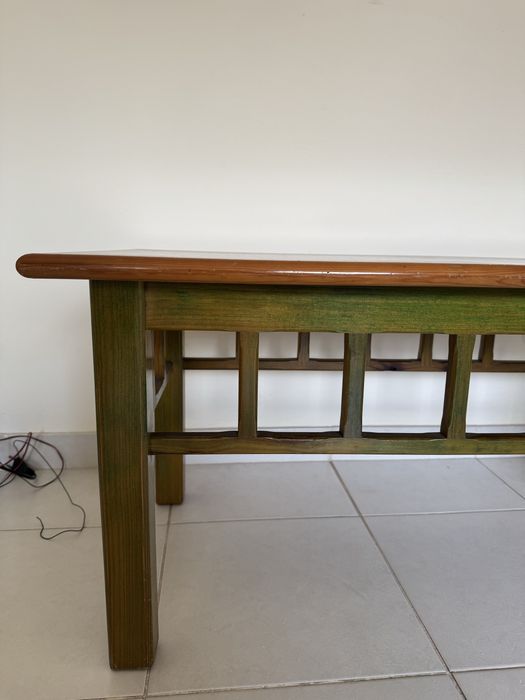 Mesa de café de madeira