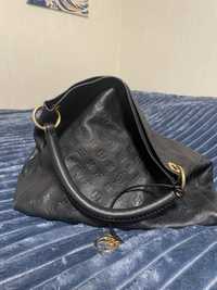 Жіноча сумка від Louis Vuitton