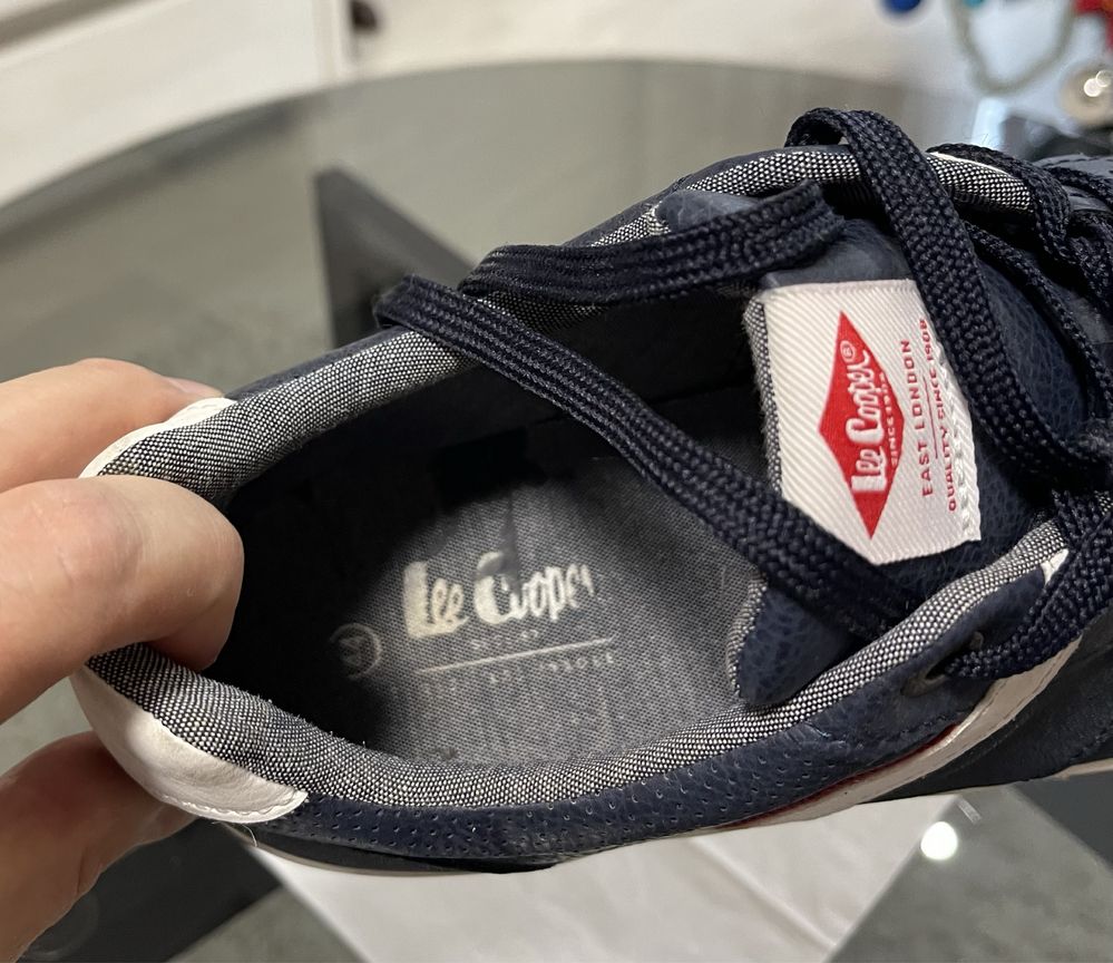 Кросівки Lee Cooper