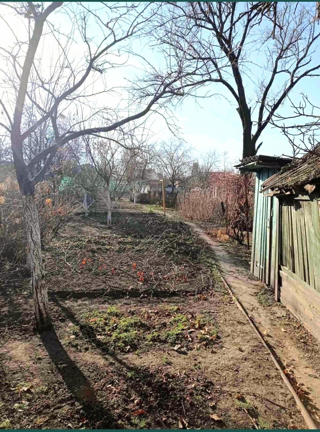 Продам півбудинка ЖИТОМИР  СІННИЙ РИНОК