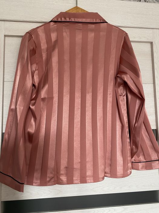 Пижама атласная